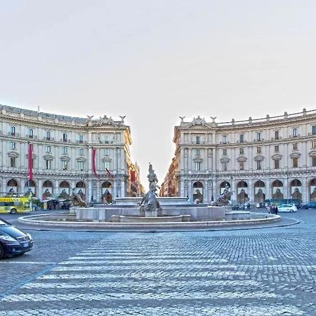 44 Appartamento Nel Centro Di Roma Via Nazionale Bagian luar foto